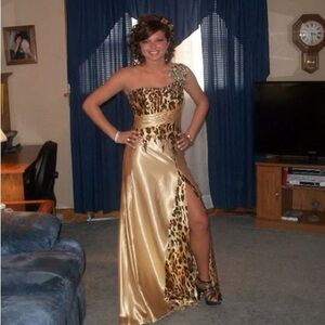 Tony Bowls prom dress gold & leopard print. Gorgeous dress!